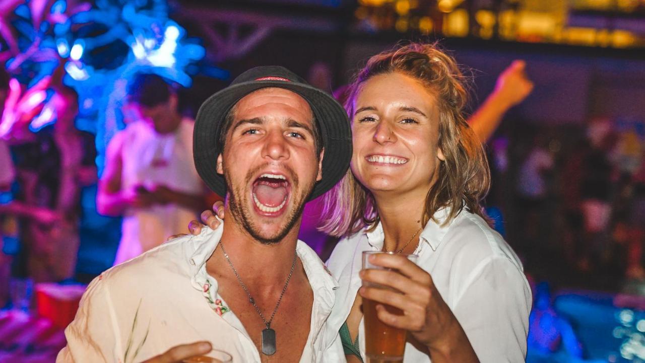 Youth Shack Backpackers Darwin Bagian luar foto
